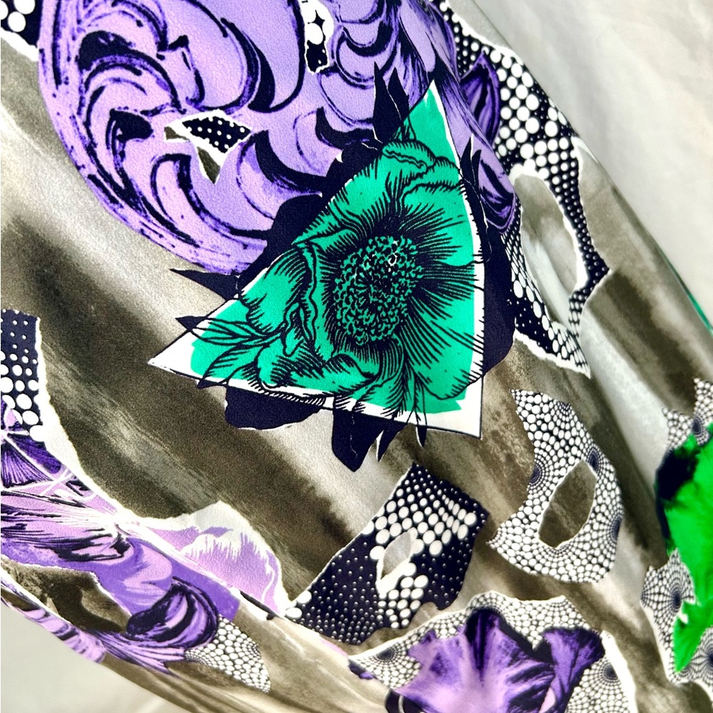 Versace Collection Grey, Purple, Green Abstract Pencil Skirt, Size M - Picture 11 of 13